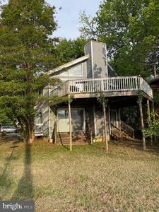3328 Shore Dr