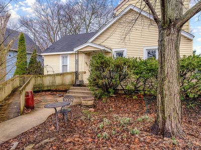 Property at 818 Bach St, Northbrook, IL