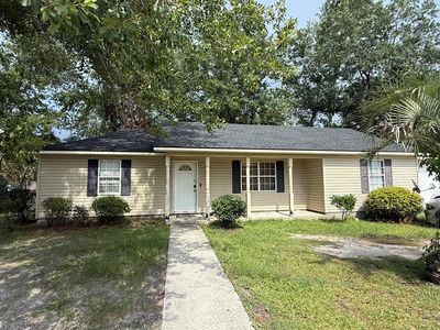 Property at 2203 Pin Oak Cir, Valdosta, GA