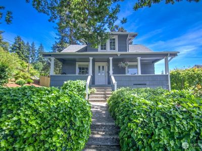 181 SE 9th Street
