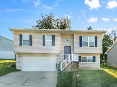 2108 Meadow Brook Dr