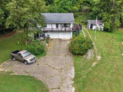 46 Foreman Ln