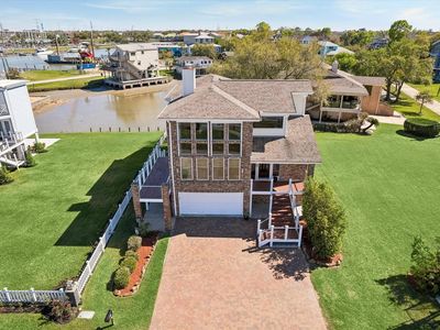 807 N Shore Dr