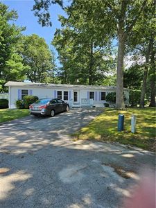 7 Idlewild Ct