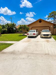 Property at 5202 El Claro Circle, West Palm Beach, FL