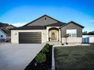 1554 N 300 E
