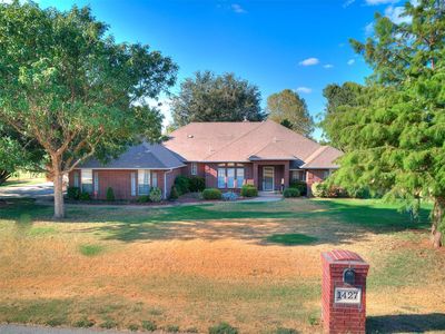 1427 Grand View Way