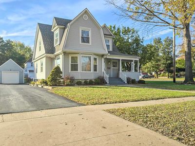 Property at 625 Wisconsin Ave, Holton, KS