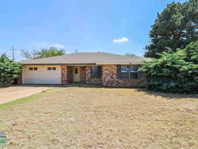 Property at 705 W Virginia St, Floydada, TX