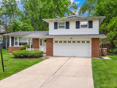 804 W Manor Ct
