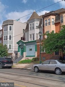 4827 Baltimore Ave