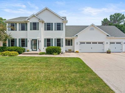 1594 Lone Oak Dr