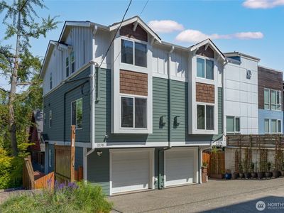 227 24th Avenue E #B