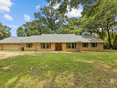 20010 Oakdale Ln