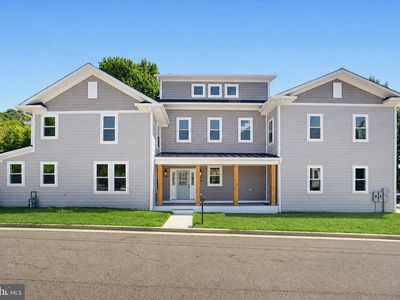 914 Van Buren St
