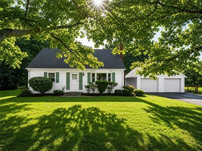 Property at 5 Barton Ln, Middletown, RI