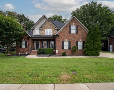 410 Foundry Cir