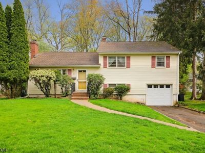 Property at 22 Springbrook Rd, Livingston, NJ