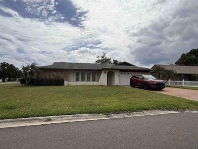 740 Golfside Ln