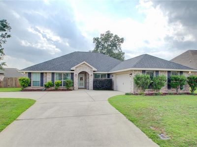 2216 Taylor Pointe Blvd