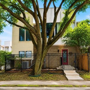 1525 Wheeler St