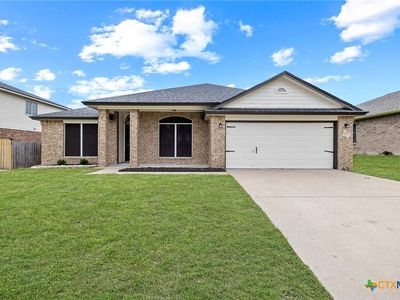 5802 Durango Dr