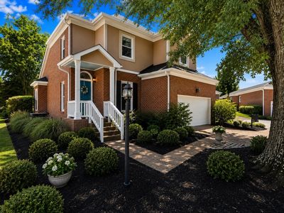 200 Bramley Pl