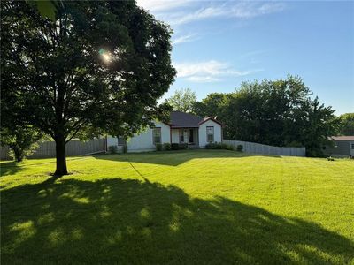 702 N Sunnynook School Rd