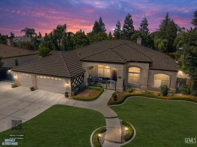 611 Cedar Ridge Dr