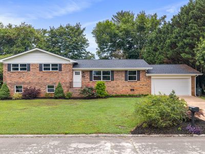 2307 Brookhaven Cir