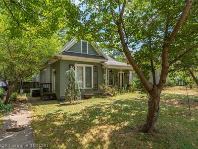 516 May Ave