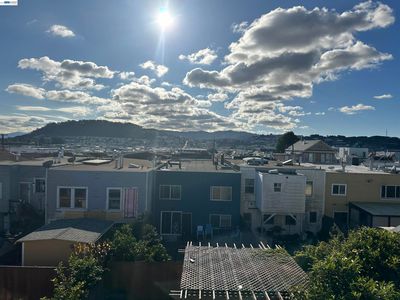 1423 Quesada Ave