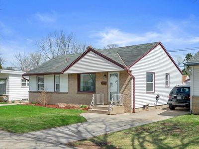 3816 North 83rd STREET