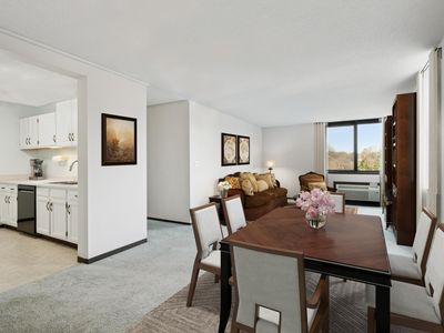 1181 Edgcumbe Rd APT 202