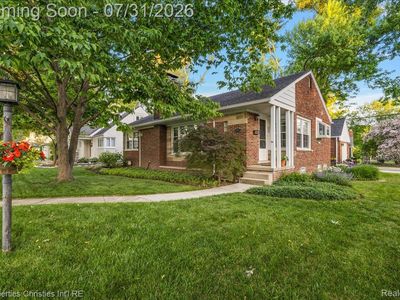 16051 Amherst Ave