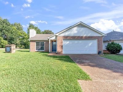 2591 Bay Pointe Cir E