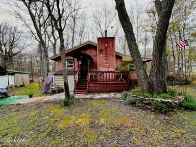 2121 Oaktree Ln