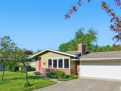 915 Shasta Drive