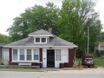 404 Theodore St