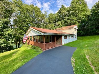 724 Rose Point Harlansburg Rd