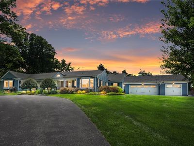 4275 Trails End Dr