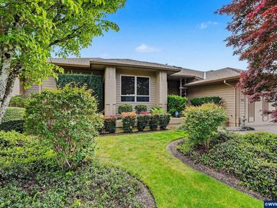 918 Hazeltine Ave SE