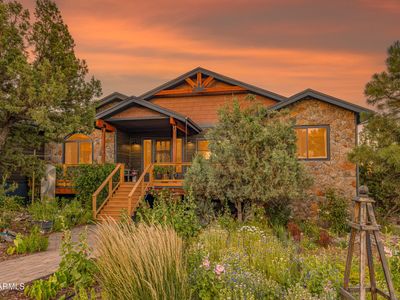 300 FAIRWAY Drive