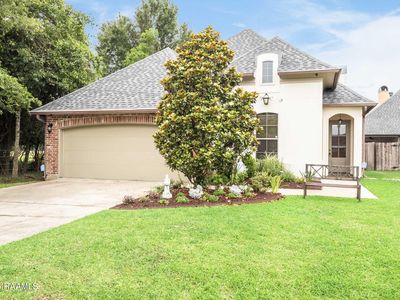 302 Rivergrass Dr