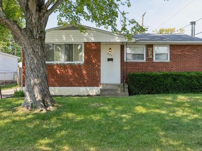 751 Glenmoor Dr