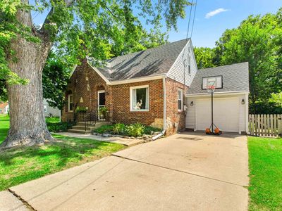 105 Arbor Ct