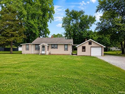 1840 N Us Highway 35