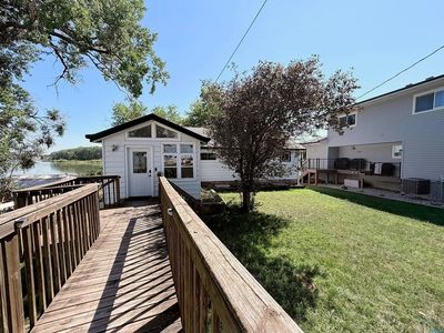 79 Northshore Dr