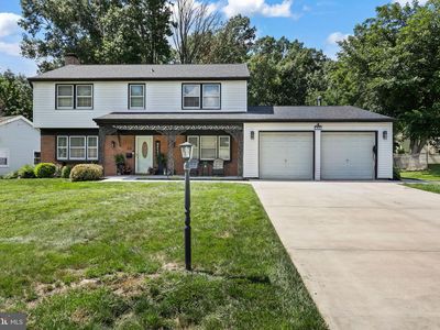 33 Glover Ln