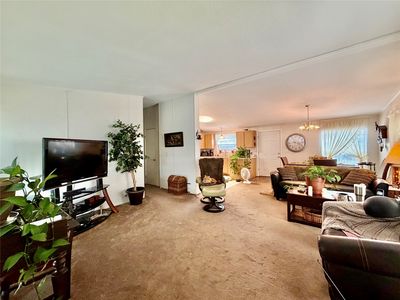 6010 Lebeau Dr